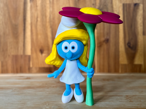 Smurfette with Flower Figure