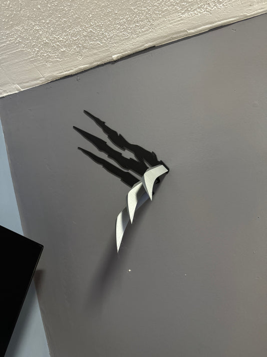 Wolverine Claw Wall Decor