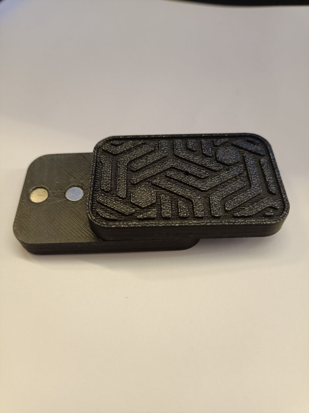 Magnetic Maze Fidget Slider
