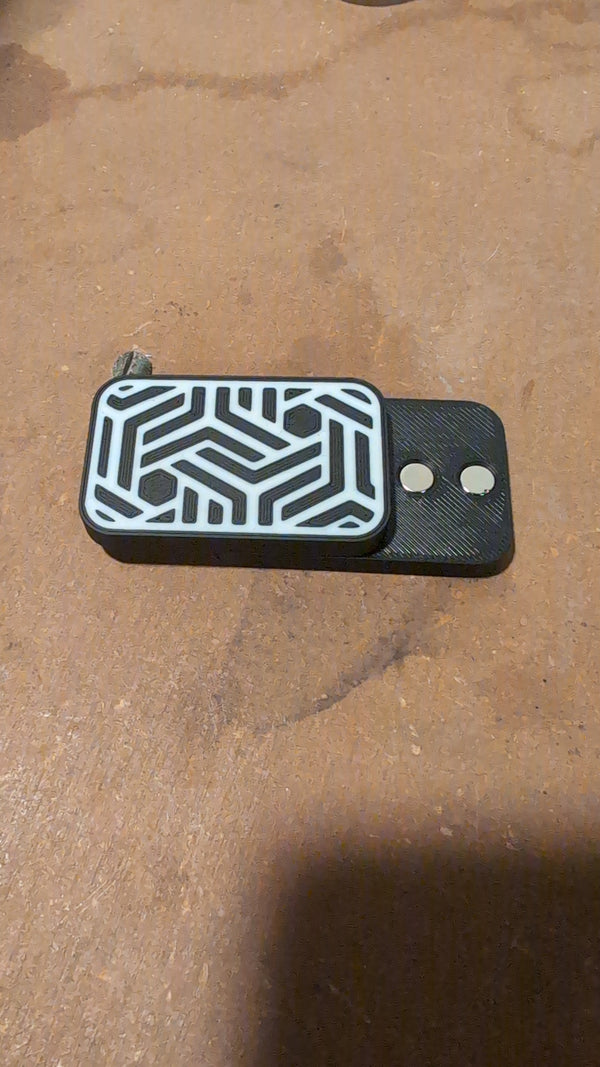 Magnetic Maze Fidget Slider