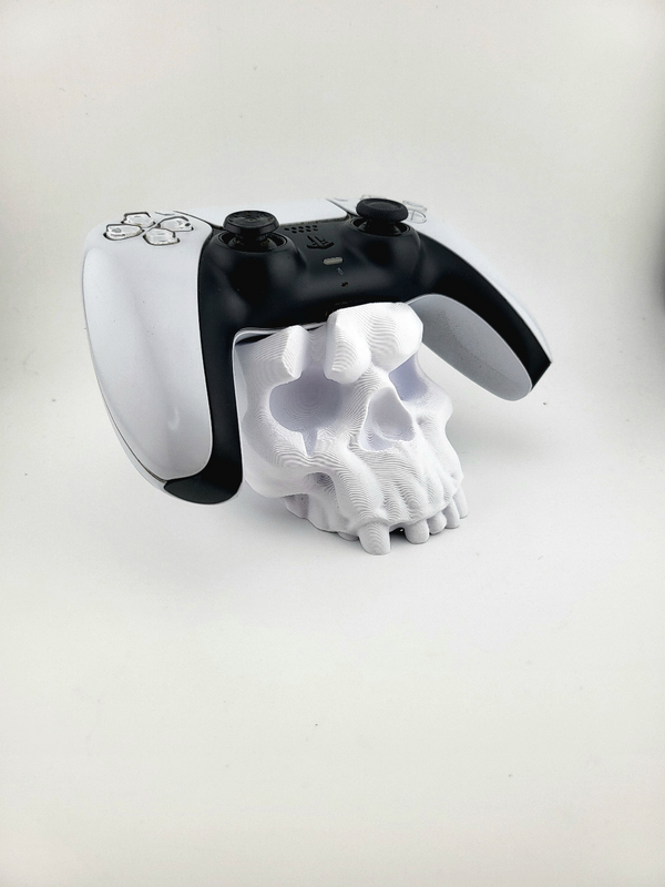 Skull PS5 Controller Stand