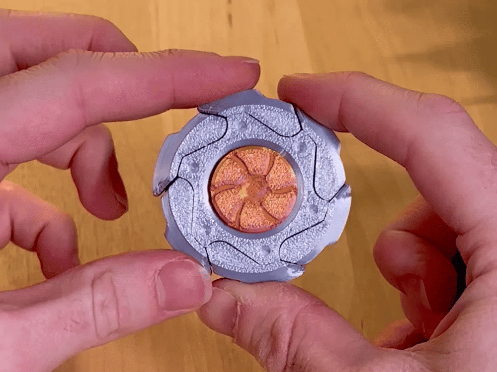 Armored Transforming Spinner