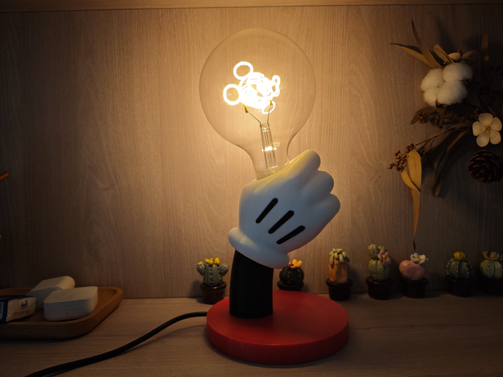 Mickey Hand Lamp Holder