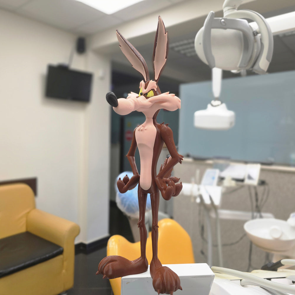 Wile E. Coyote Display Figure