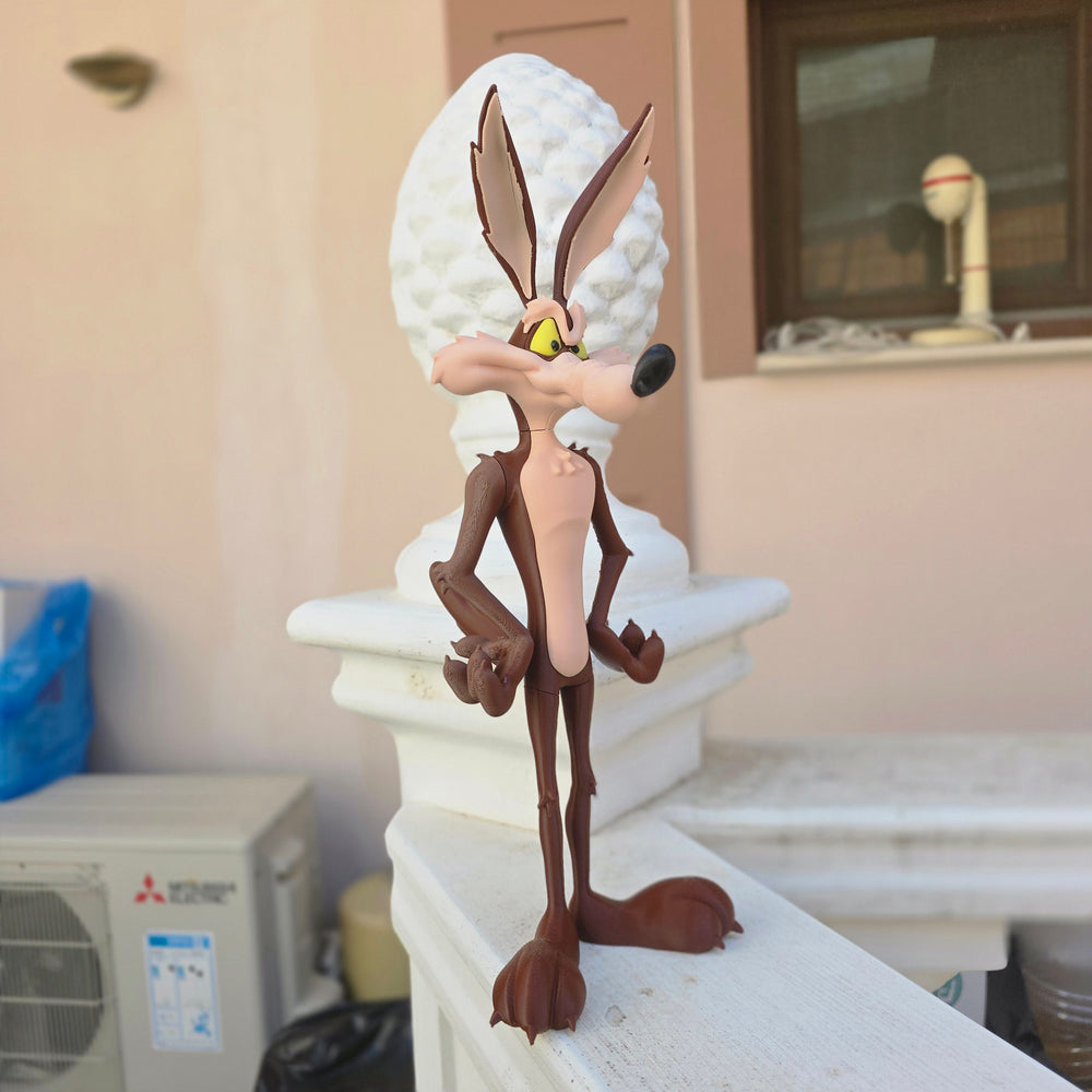 Wile E. Coyote Display Figure