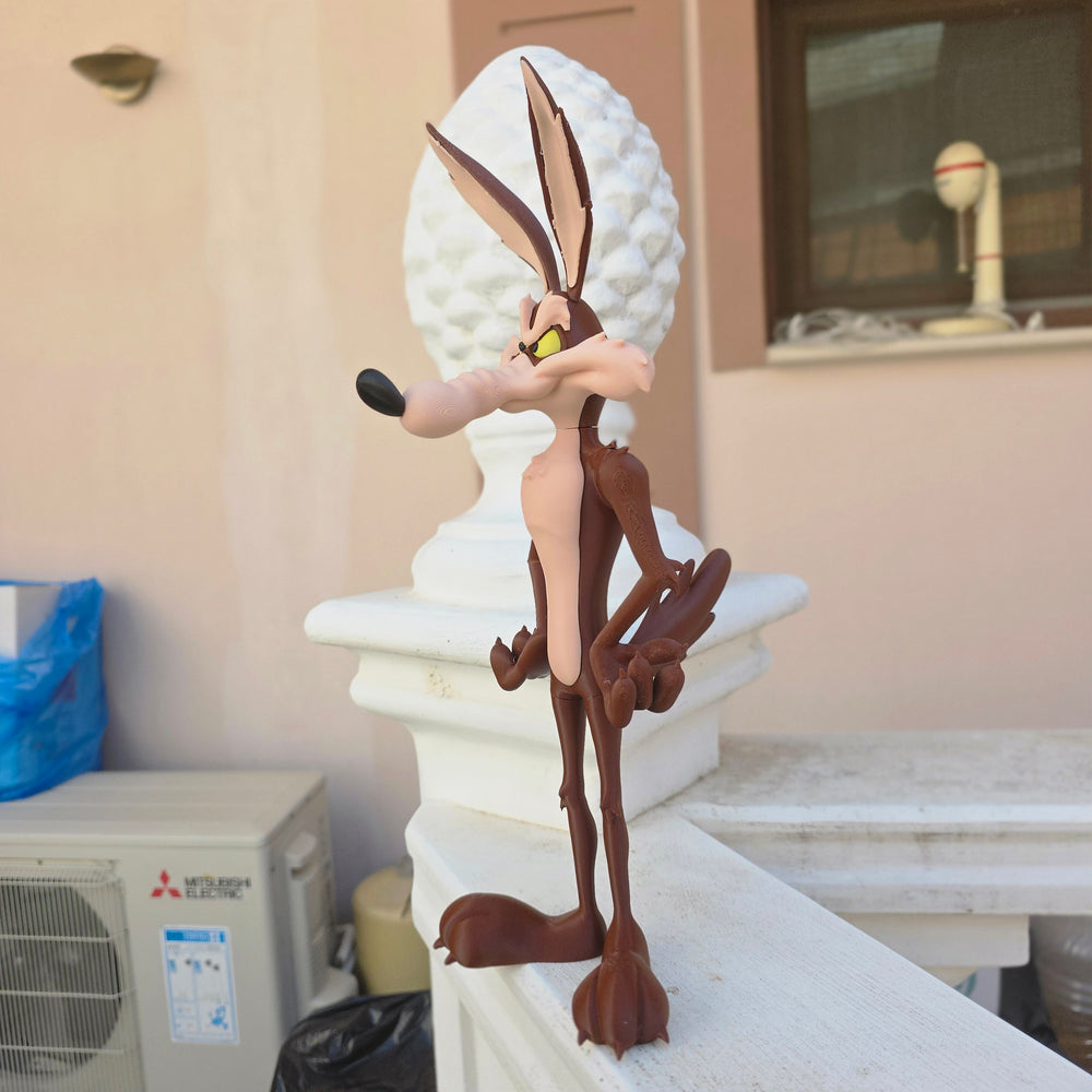 Wile E. Coyote Display Figure