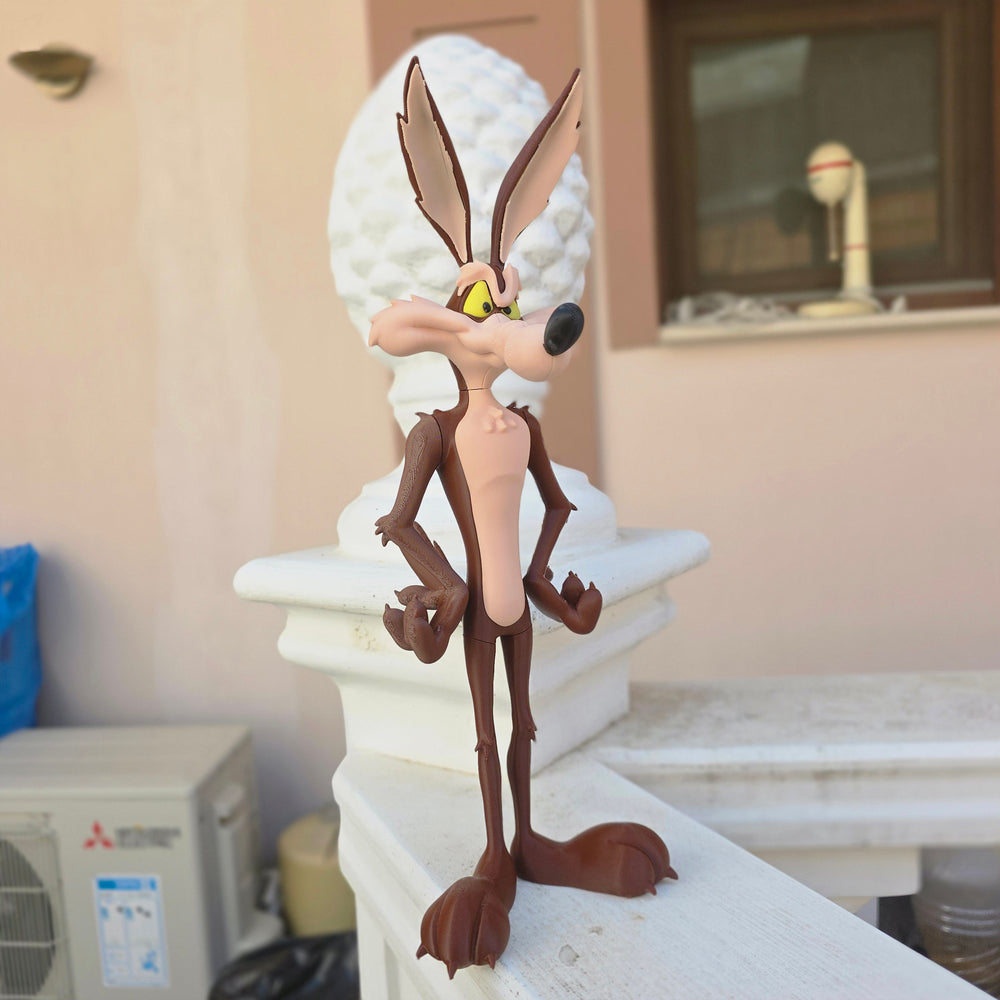 Wile E. Coyote Display Figure