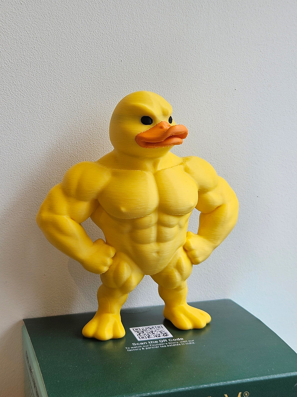 Bodybuilder Duck (Figure/Keychain)