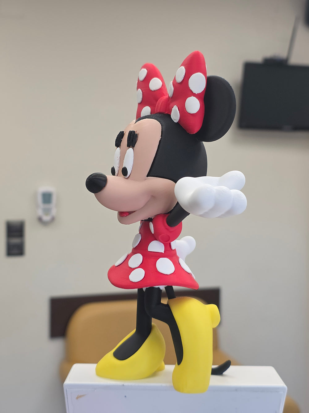 Minnie Mouse Figure – Classic Polka Dot Style