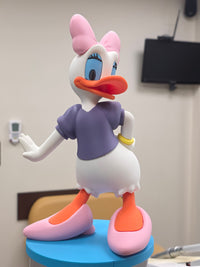 Queen Daisy Duck