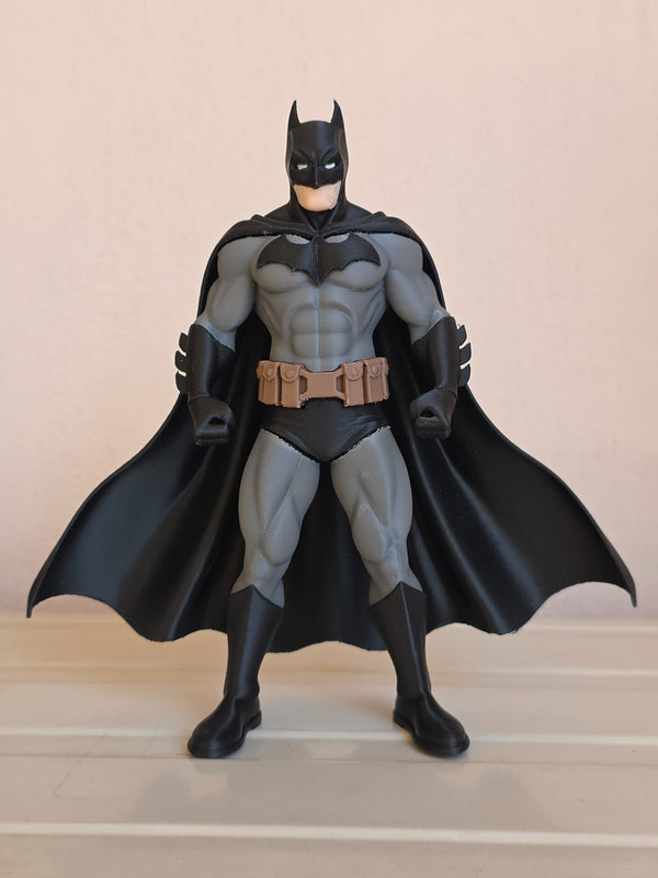 Classic Dark Knight – Batman Hero Figure (19 Cm)