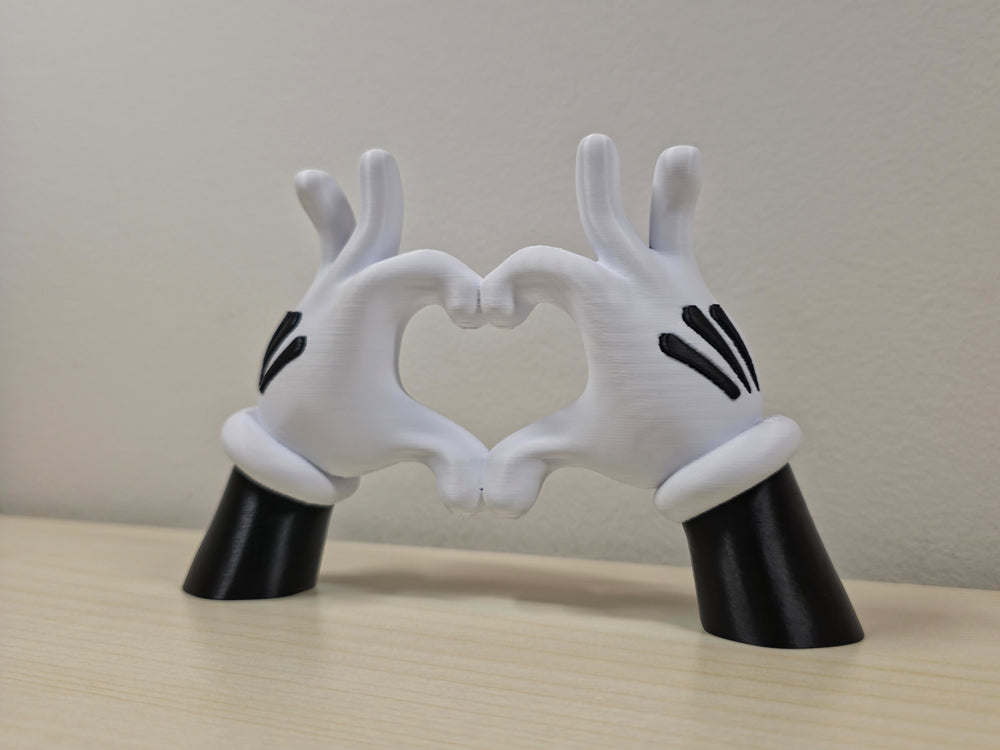 Mickey Hands Heart Decor