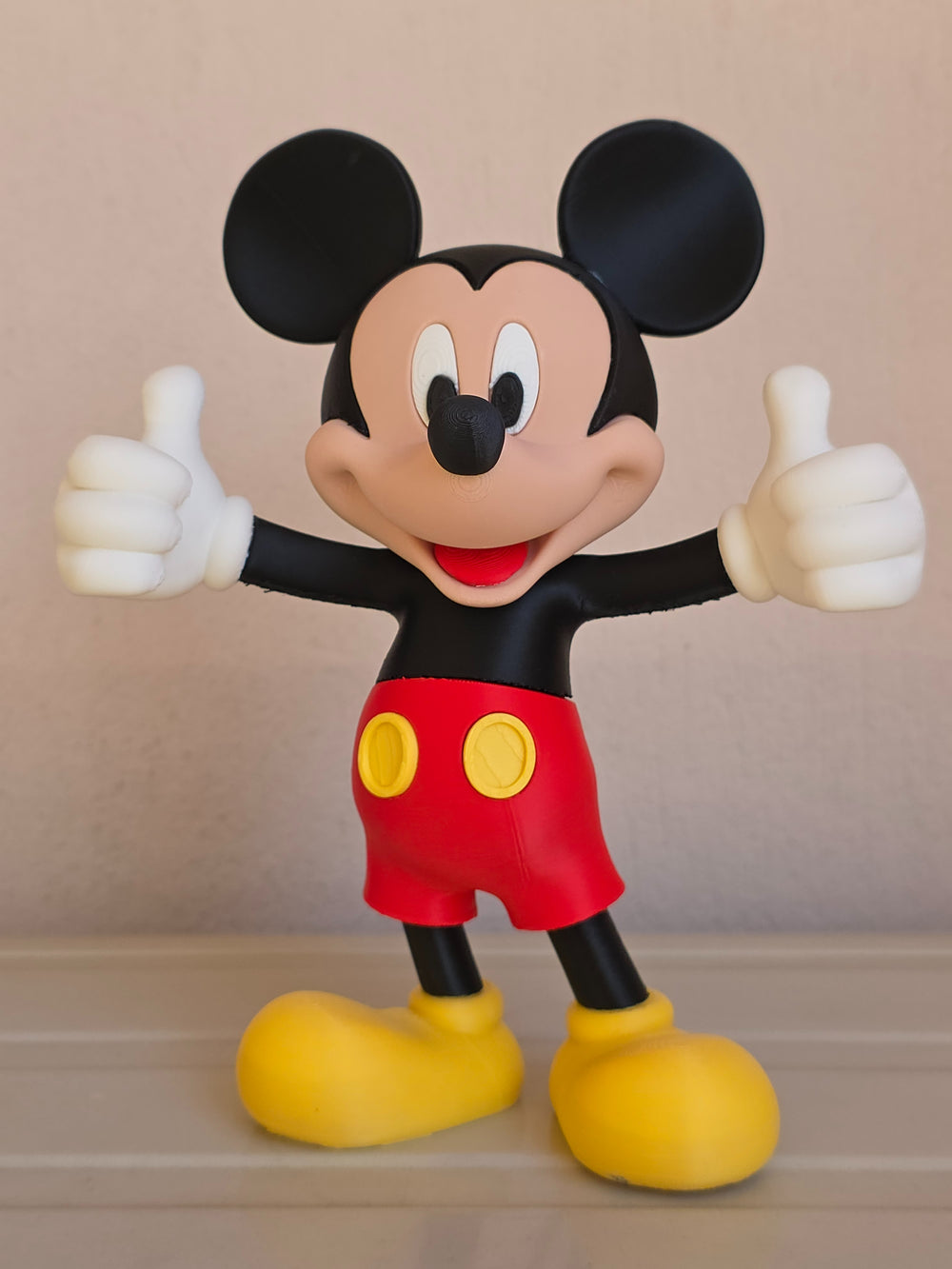 Mickey Classic Thumbs-Up Figure