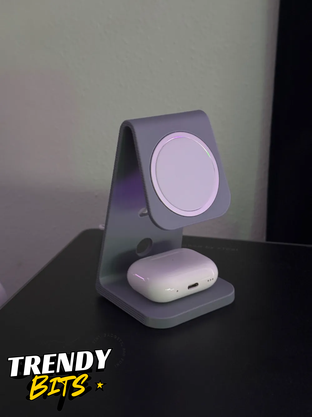 Minimalist Phone Stand for AirPods and MagSafe (USB-C)