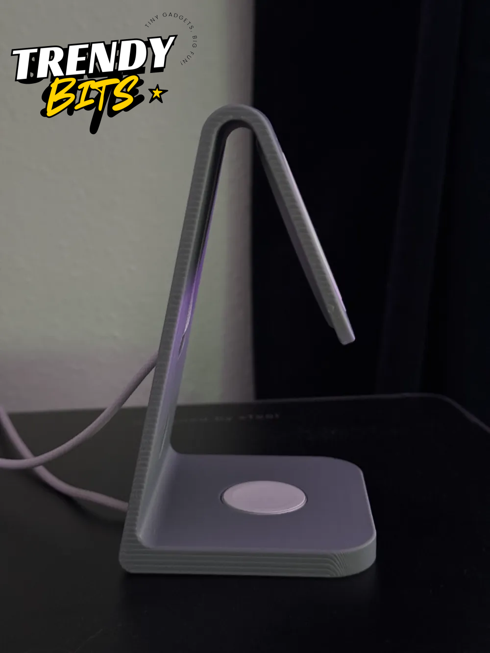 Minimalist Phone Stand for AirPods and MagSafe (USB-C)