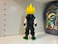Super Saiyan Street Figure