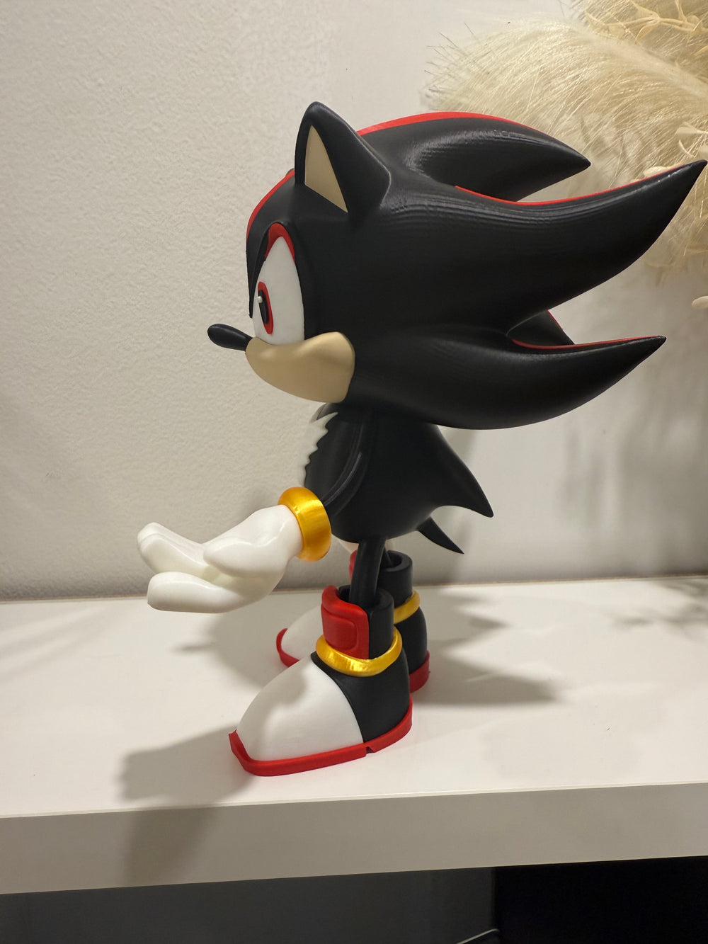 Shadow the Hedgehog Figure