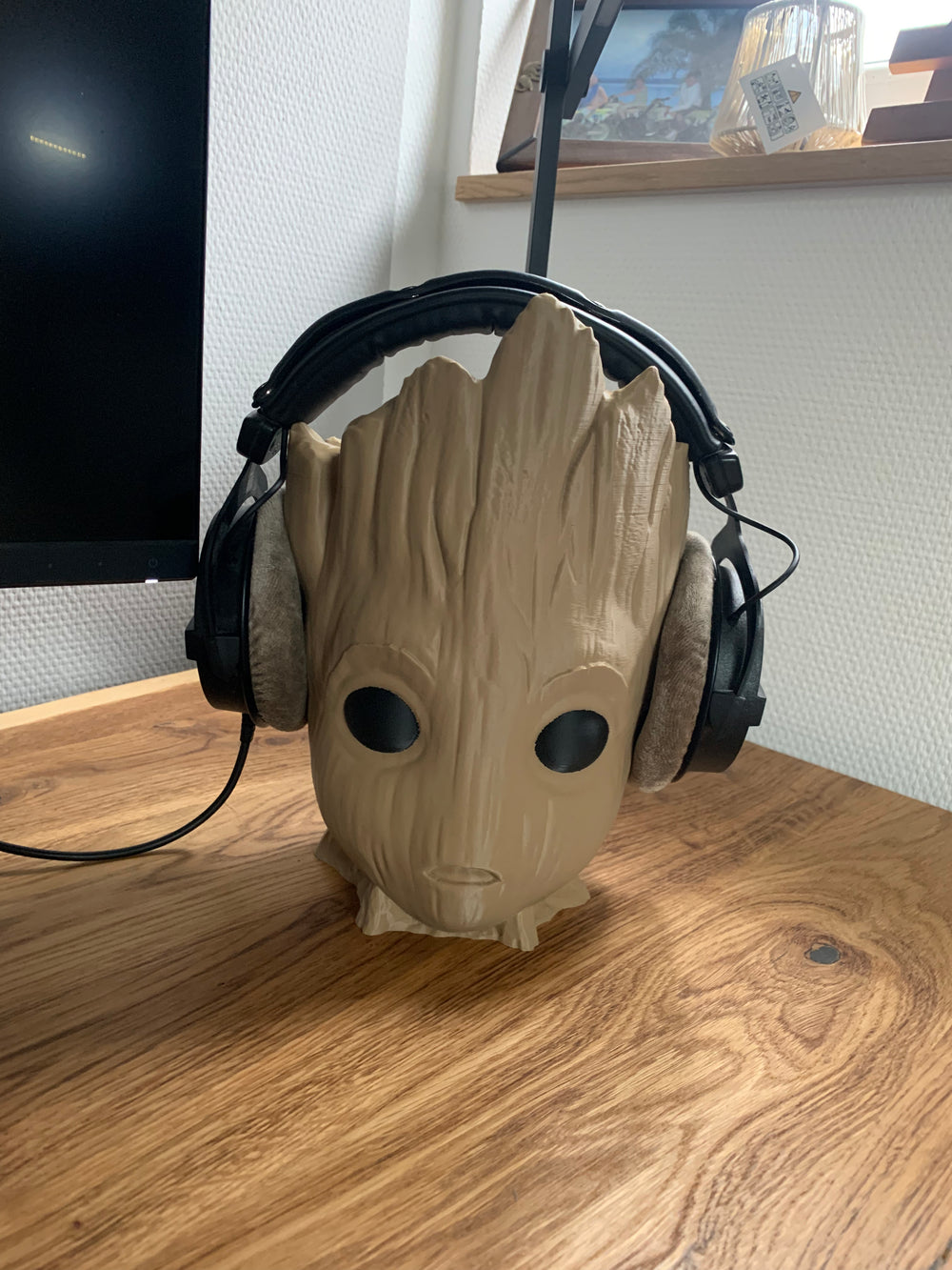 Groot Headphone Stand (Baby Groot)