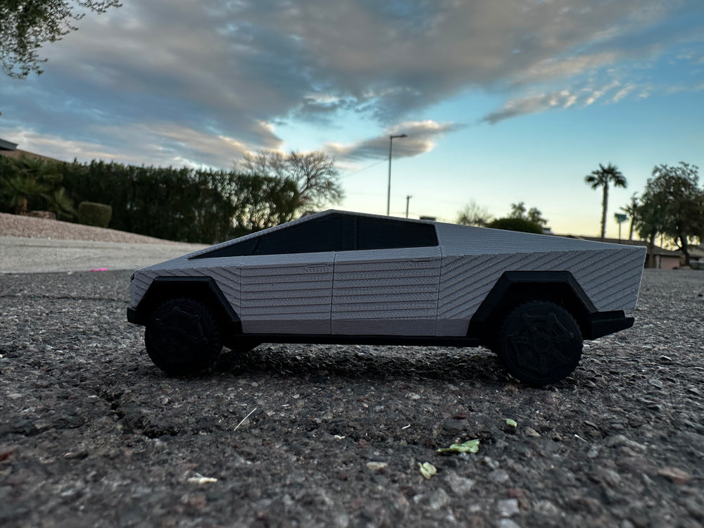 Tesla Cybertruck Figure