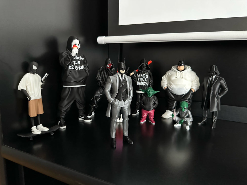 The Gentleman Bat – Elite Gotham Edition (19.5 CM)