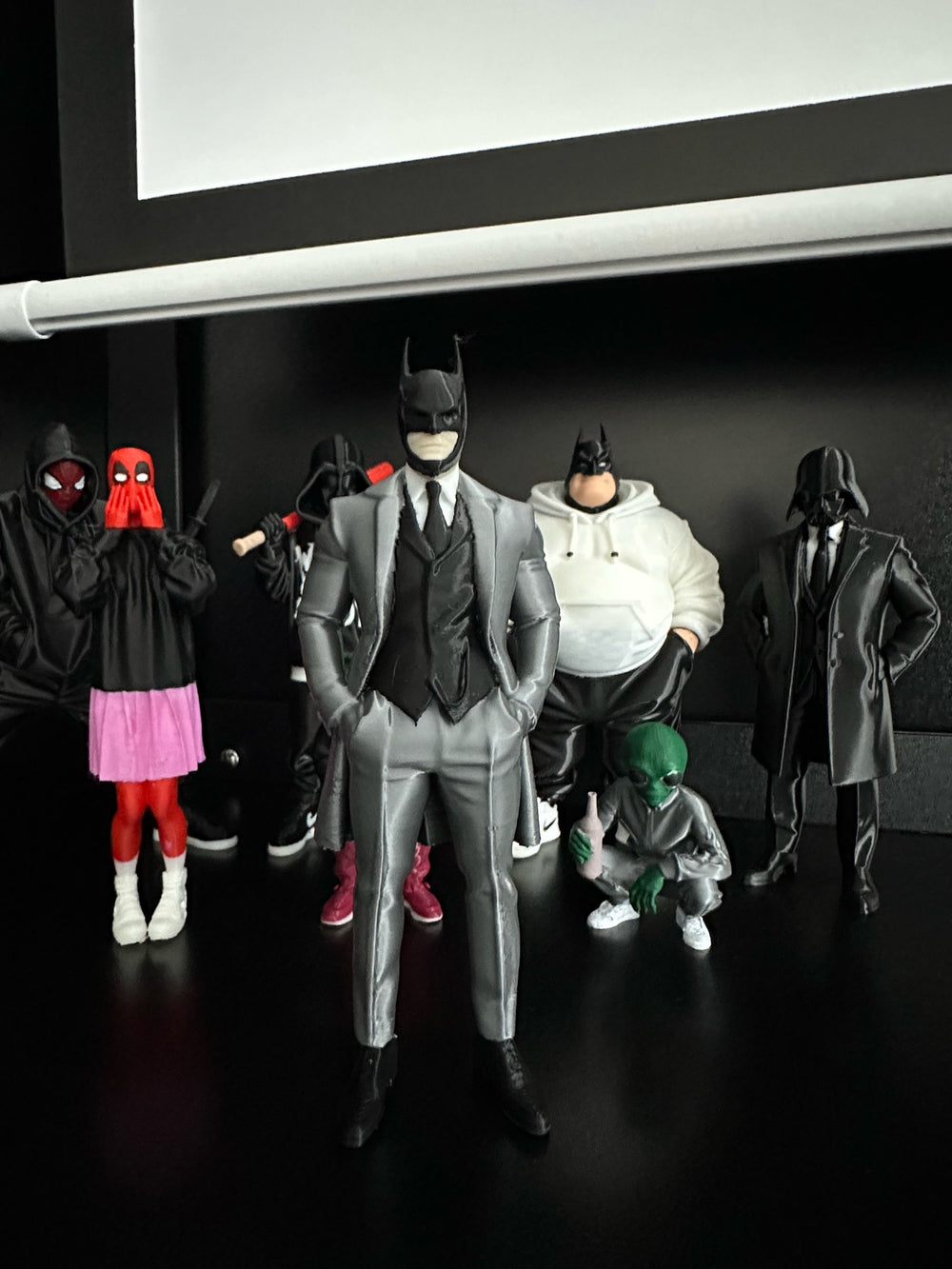 The Gentleman Bat – Elite Gotham Edition (19.5 CM)