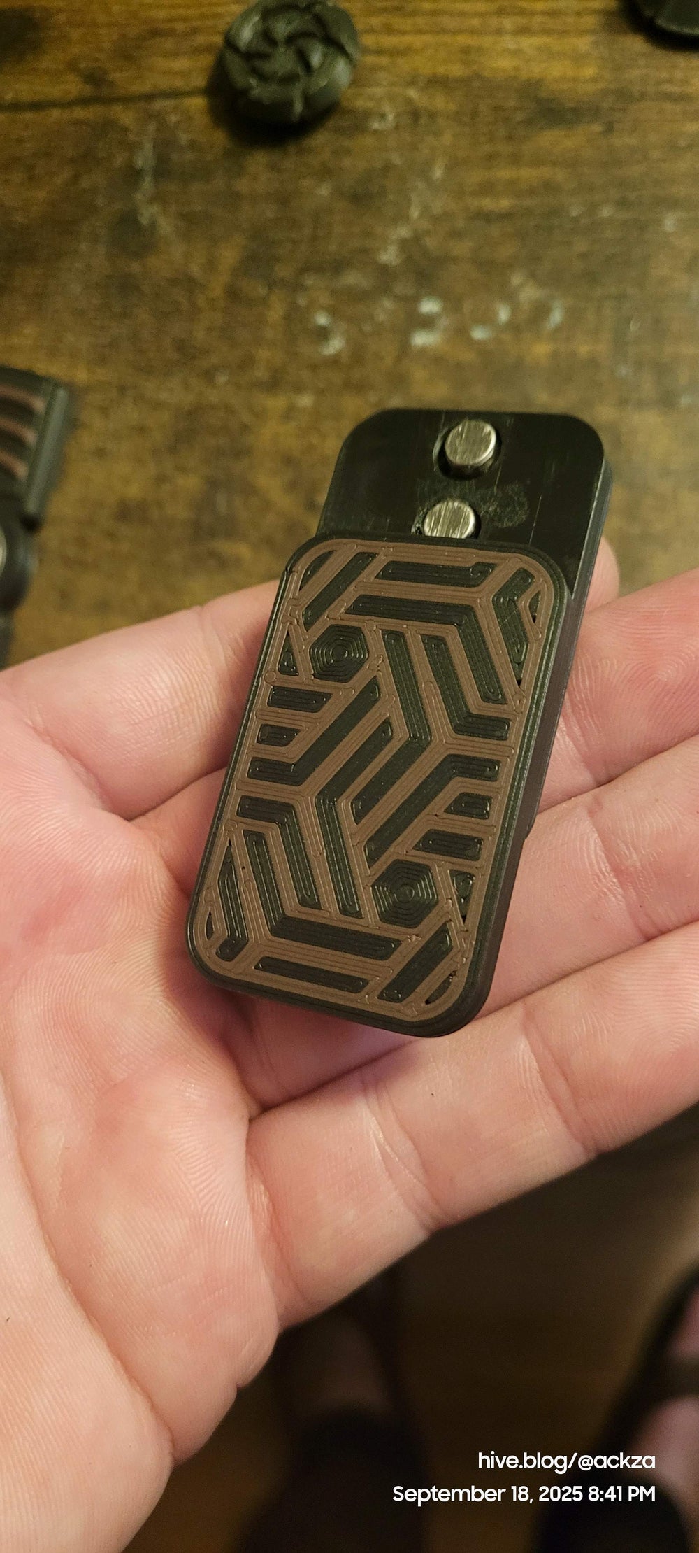 Magnetic Maze Fidget Slider