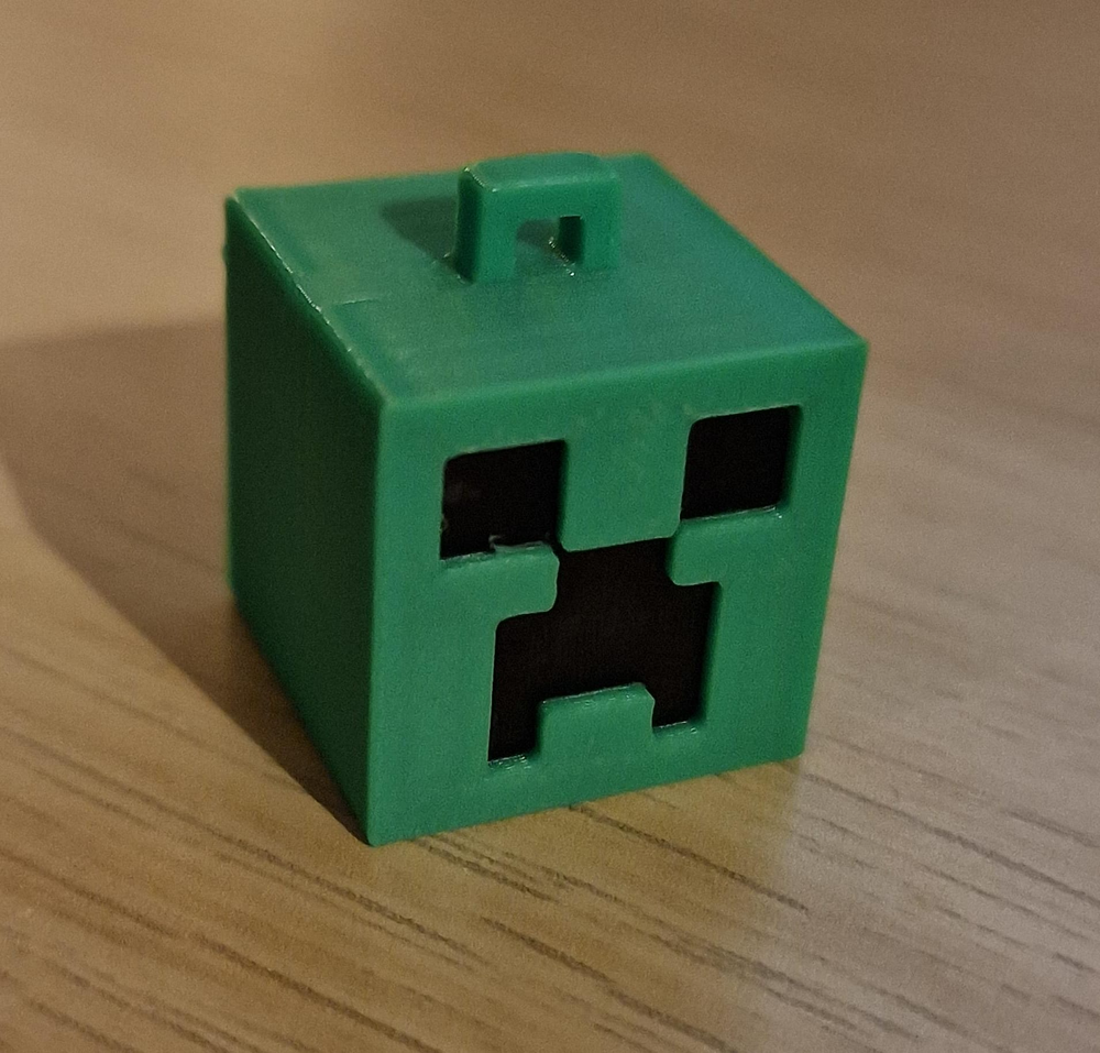 Minecraft Creeper Cube Keychain
