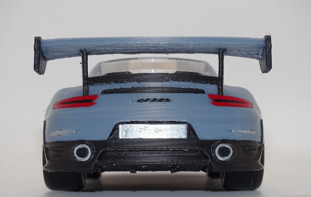 Porsche 911 GT2 RS (911.2) Figure