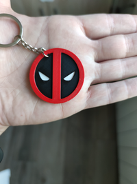 Deadpool Keychain 🔴🖤