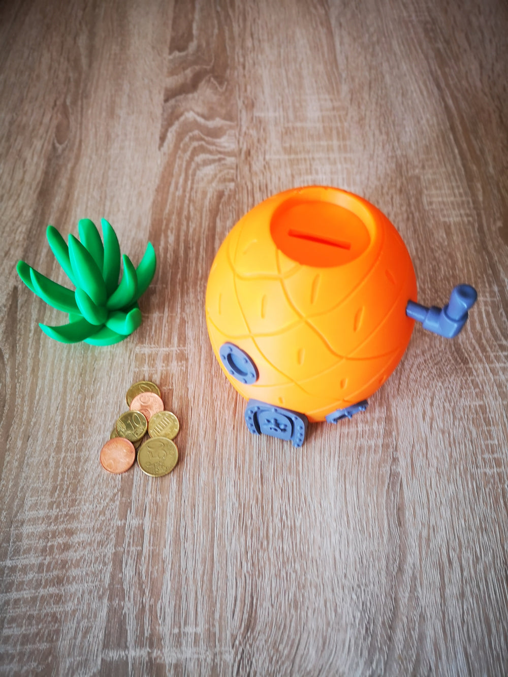 Pineapple House Coin Bank (Bikini Bottom Style)
