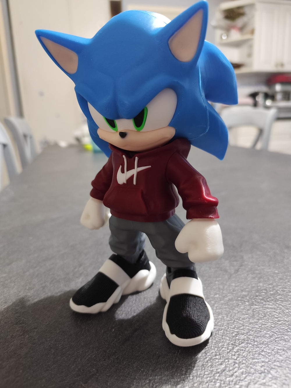Streetwear Sonic Display Figure