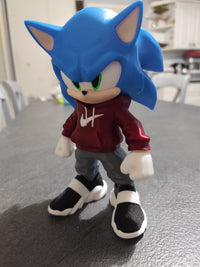 Streetwear Sonic Display Figure