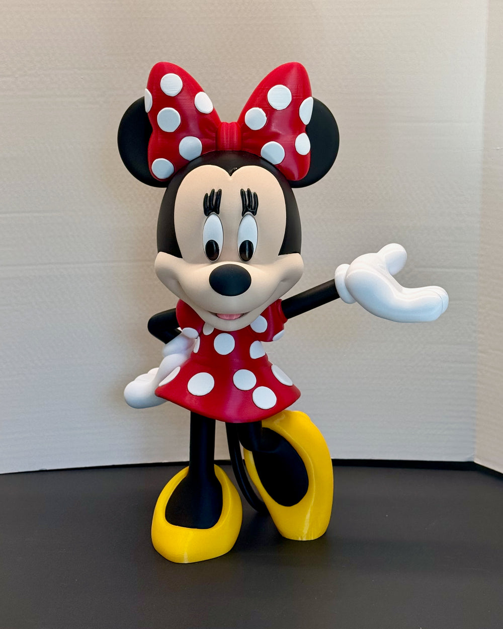 Minnie Mouse Figure – Classic Polka Dot Style