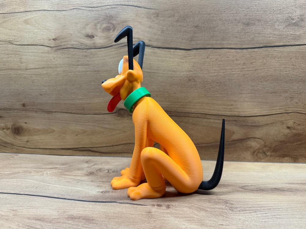 Pluto Figure – Classic Disney