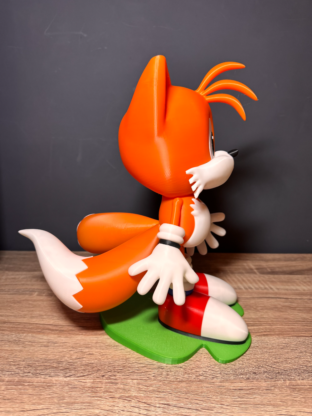 Tails Sonic Figure