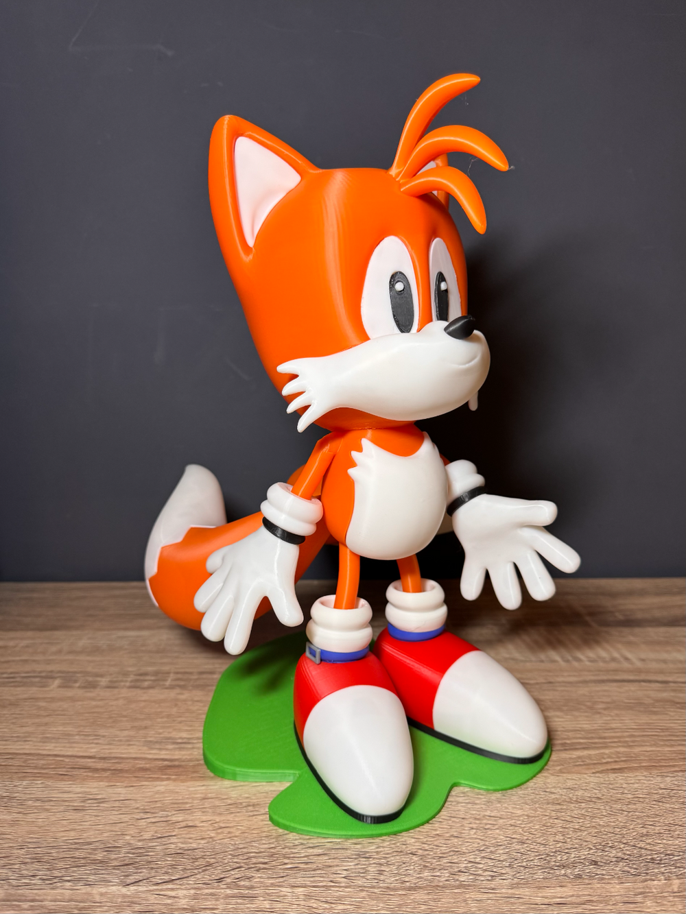 Tails Sonic Figure