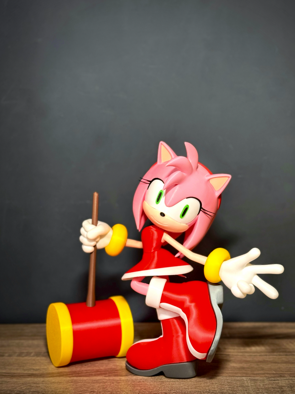 Amy Rose Figure