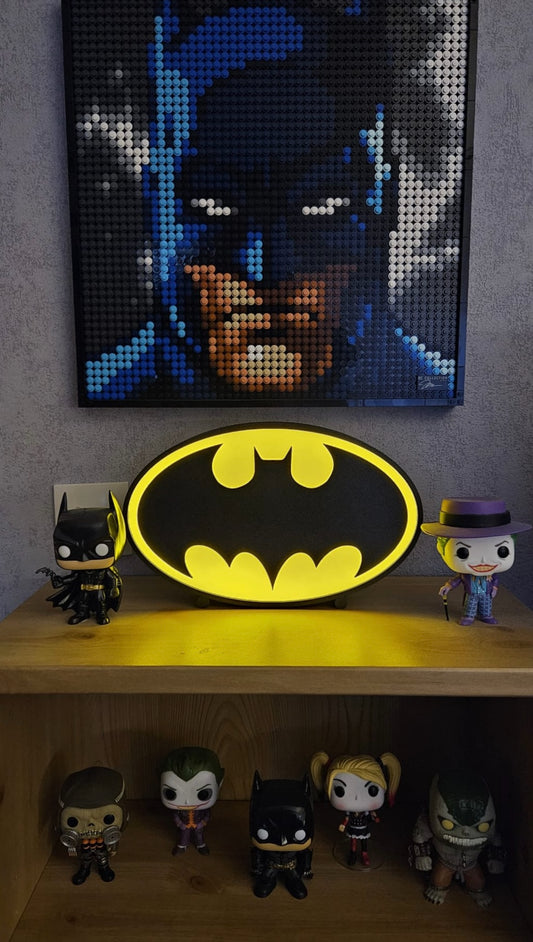 Gotham Glow – Batman Lightbox