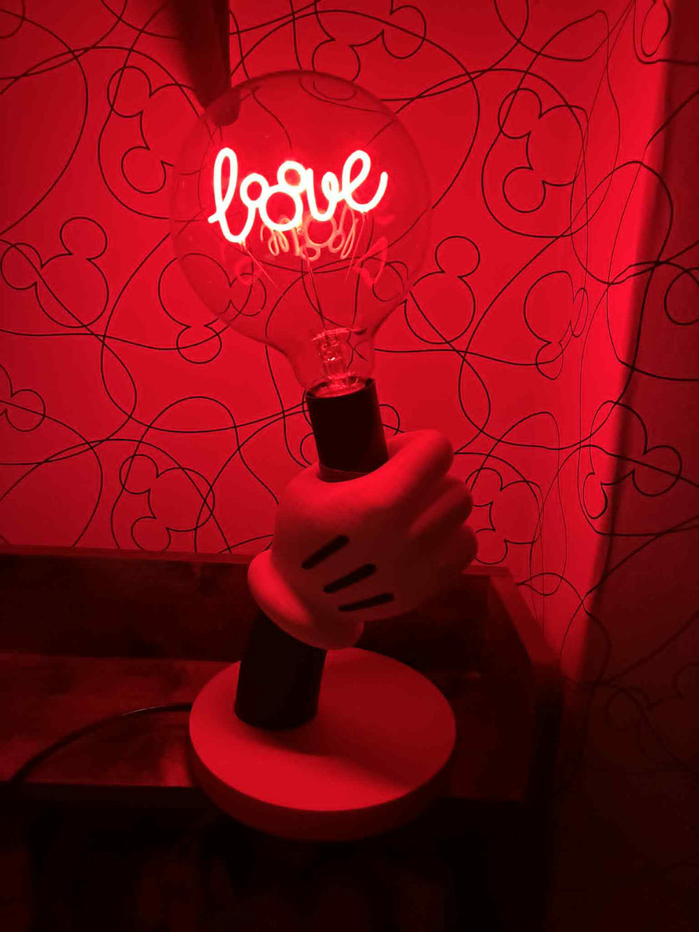 Mickey Hand Lamp Holder