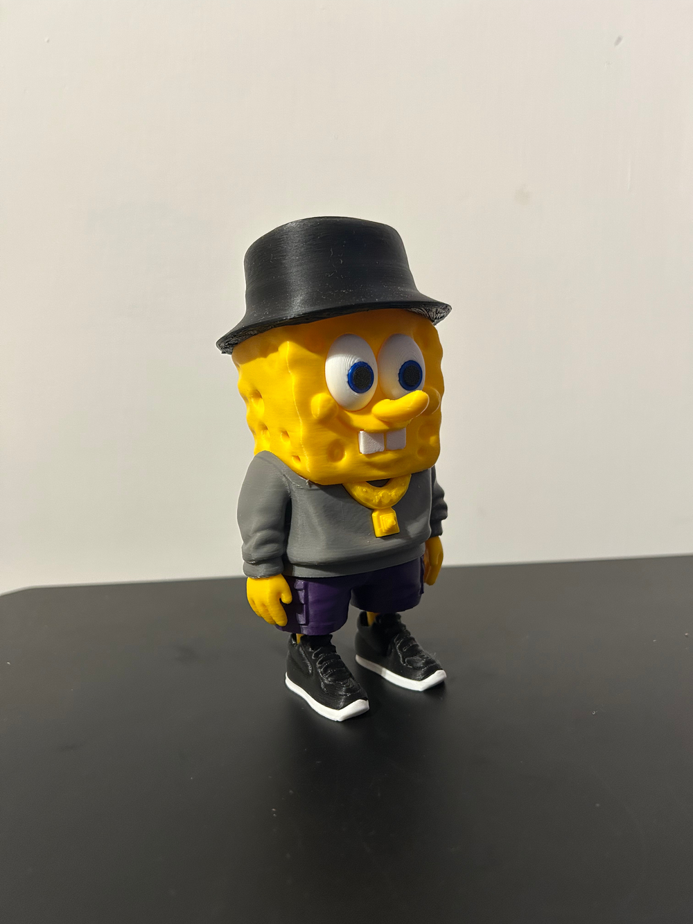 DripBob – Street Style Sponge Figure