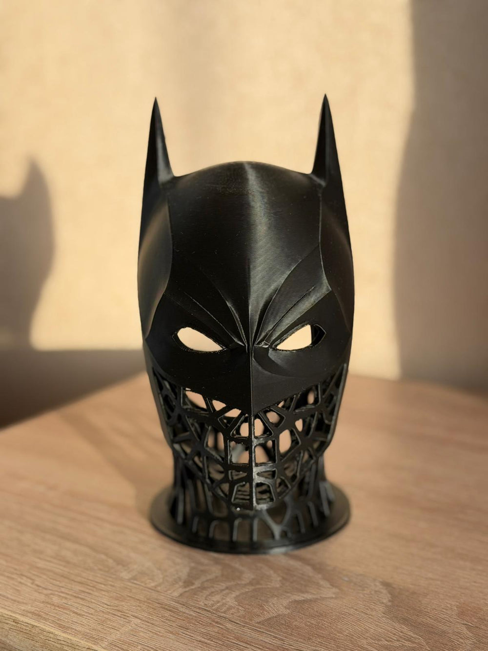 Dark Knight Dock – Batman Headphone Stand