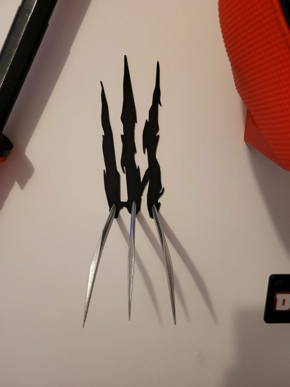 Wolverine Claw Wall Decor