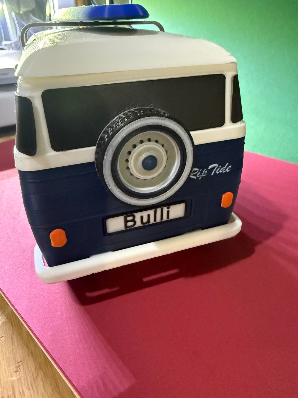 Volkswagen T1 Samba Van Figure