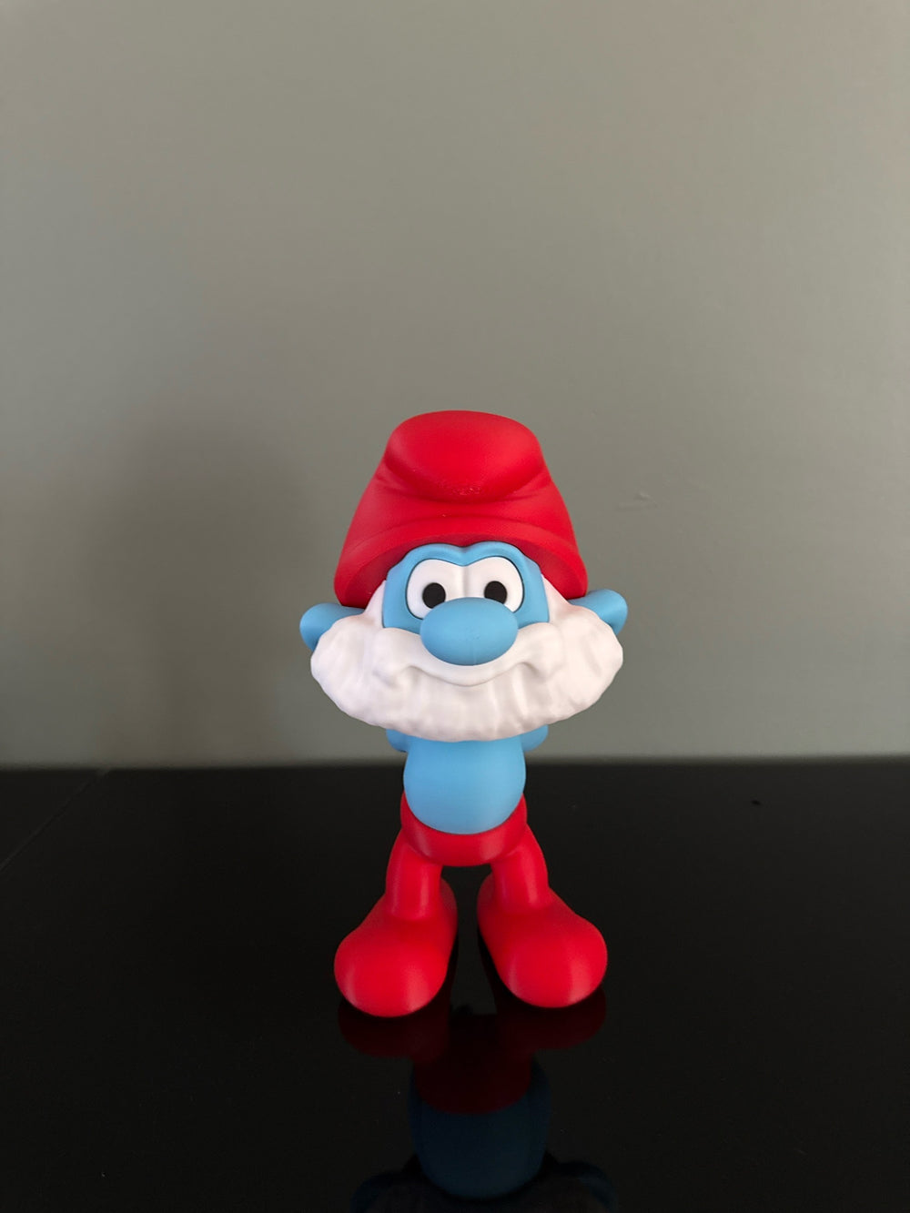 Grand Smurf Figure