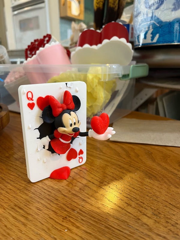 Minnie “Queen of Hearts” Card Figure