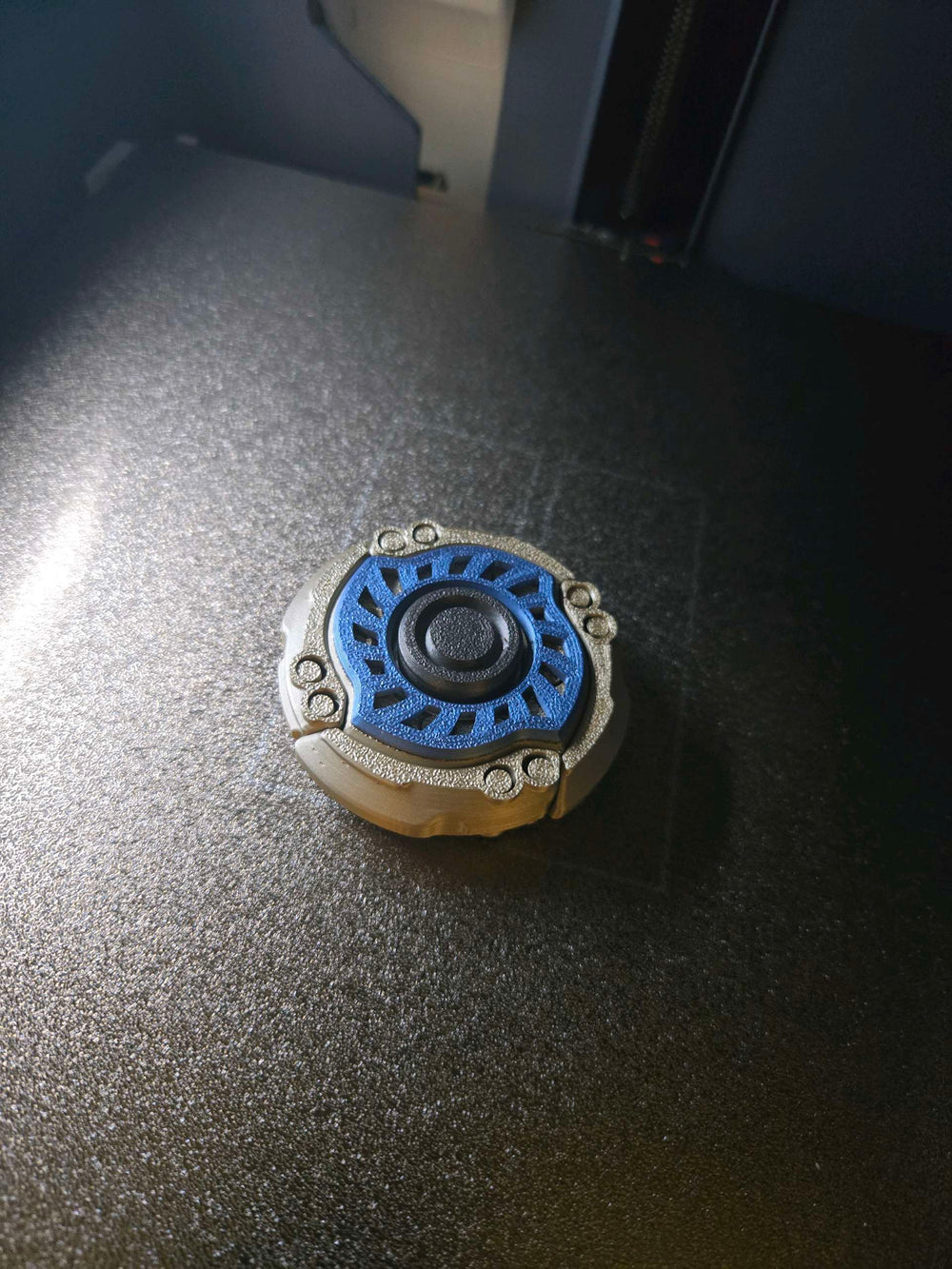 Armored Folding Blade Spinner