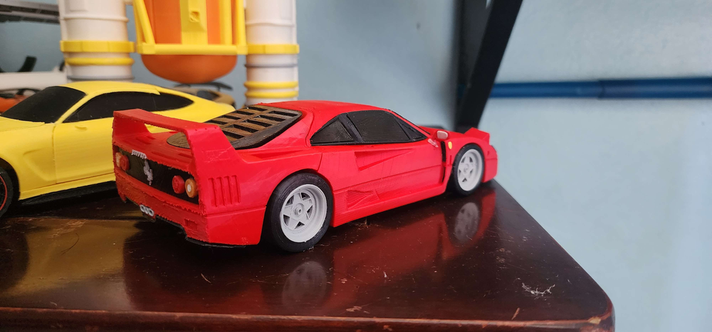 Ferrari F40 Figure
