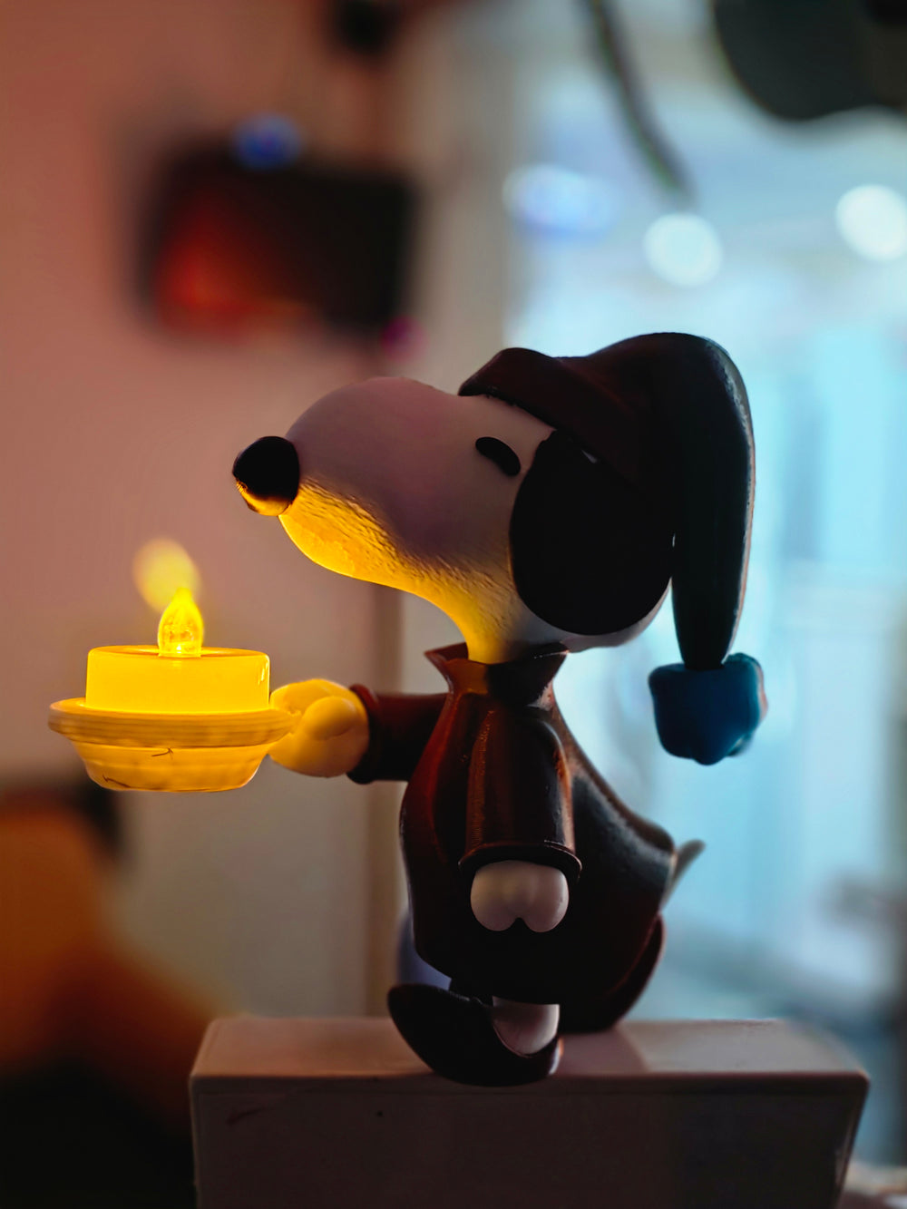 Snoopy Nighttime Tealight Holder