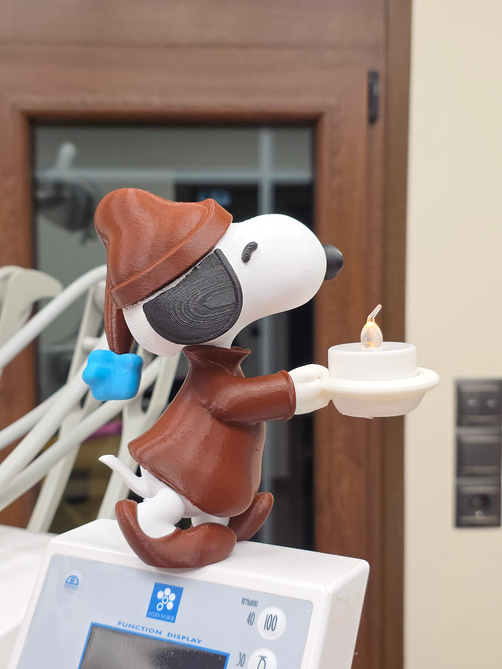 Snoopy Nighttime Tealight Holder